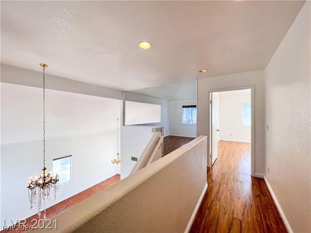 3553 Lazy Sun Lane, Las Vegas, NV 89147