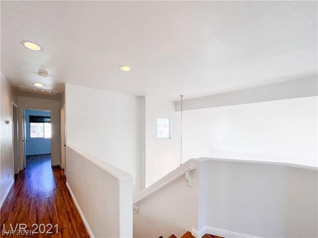 3553 Lazy Sun Lane, Las Vegas, NV 89147
