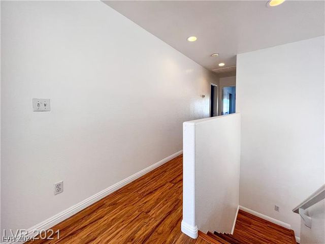 3553 Lazy Sun Lane, Las Vegas, NV 89147
