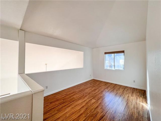 3553 Lazy Sun Lane, Las Vegas, NV 89147