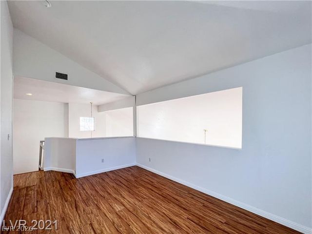 3553 Lazy Sun Lane, Las Vegas, NV 89147