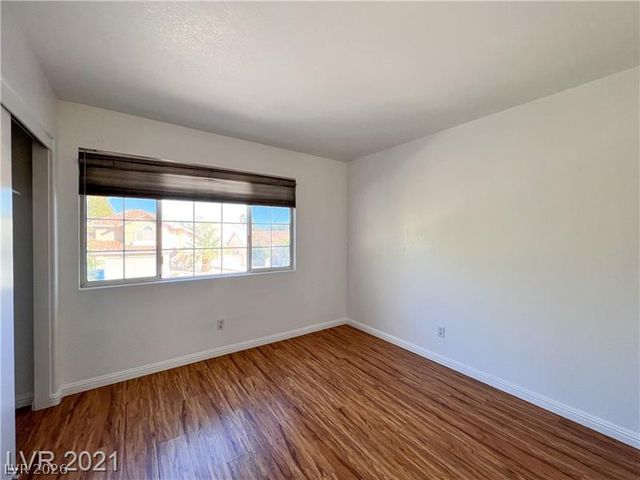 3553 Lazy Sun Lane, Las Vegas, NV 89147