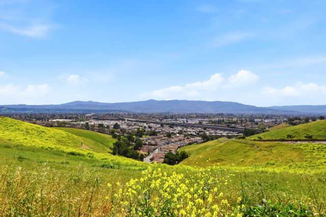 280 William Manly Street 5, San Jose, CA 95136