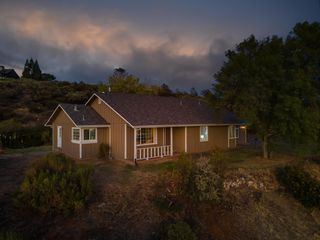 3834 Loma Dr, Shingle Springs, CA 95682