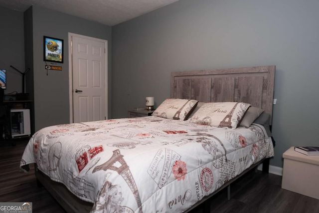 1384 Old Coach Road SW, Marietta, GA 30008