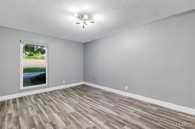 1251 Guelbreth Lane 211, St Louis, MO 63146