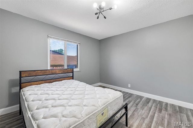 1251 Guelbreth Lane 211, St Louis, MO 63146