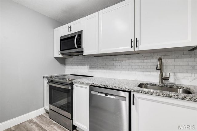 1251 Guelbreth Lane 211, St Louis, MO 63146