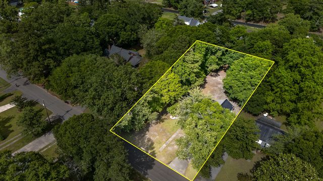 206 N Winter Street, Moncks Corner, SC 29461