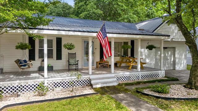 206 N Winter Street, Moncks Corner, SC 29461