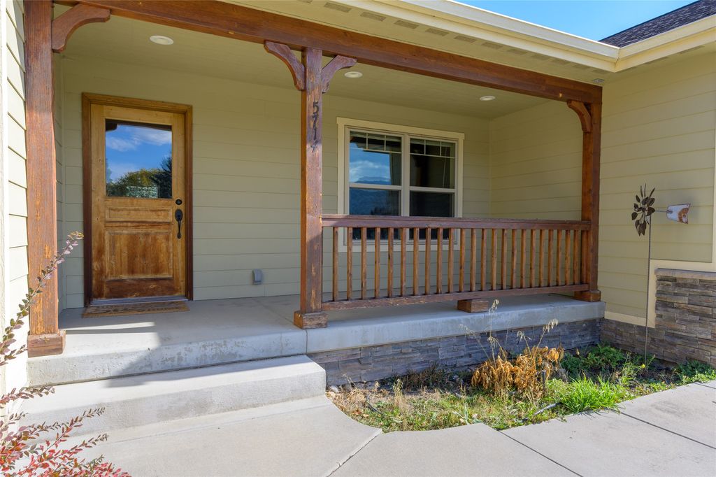 5714 Lonesome Dove Lane, Lolo, MT 59847 photo 2