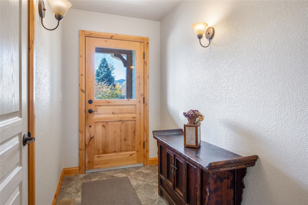 5714 Lonesome Dove Lane, Lolo, MT 59847 photo 4