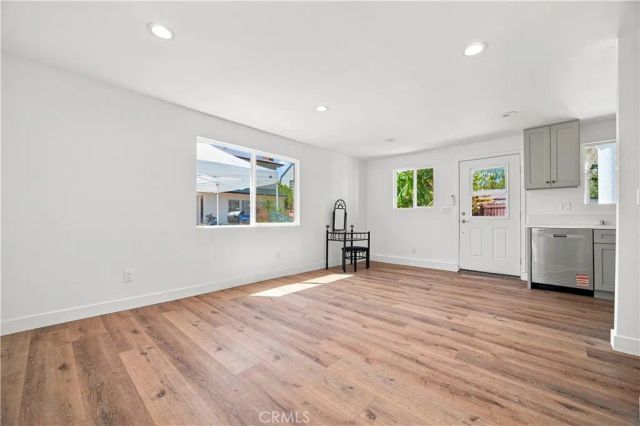 1826 Wellington Road, Los Angeles, CA 90019