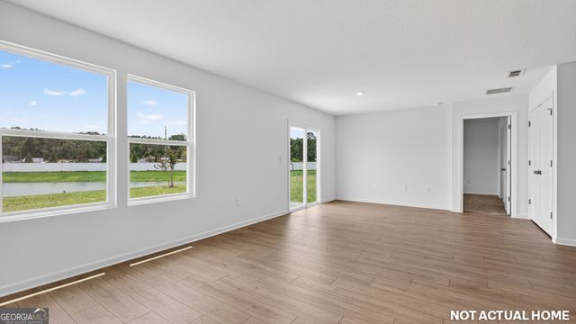 115 Red Oak Court, Kingsland, GA 31548