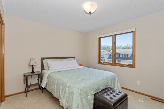 10201 Hickory Lane, Urbandale, IA 50322