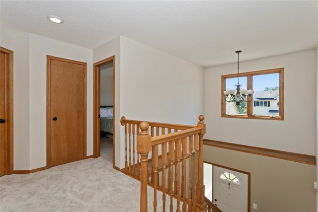 10201 Hickory Lane, Urbandale, IA 50322