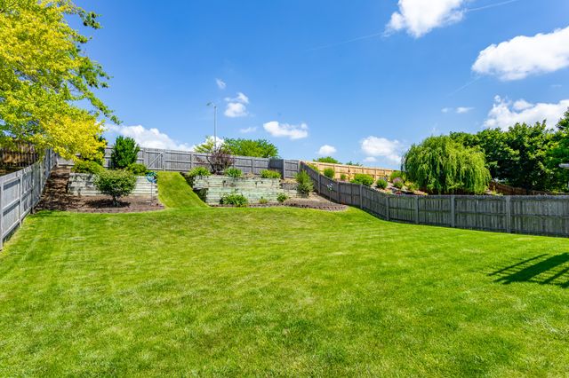 10201 Hickory Lane, Urbandale, IA 50322