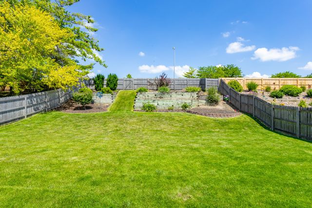 10201 Hickory Lane, Urbandale, IA 50322