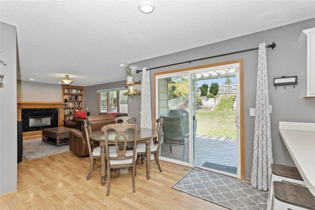 10201 Hickory Lane, Urbandale, IA 50322