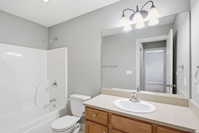 2520 VASHON CT, Columbia, MO 65203