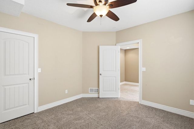 2520 VASHON CT, Columbia, MO 65203