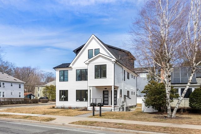267 River Street 267, Newton, MA 02465