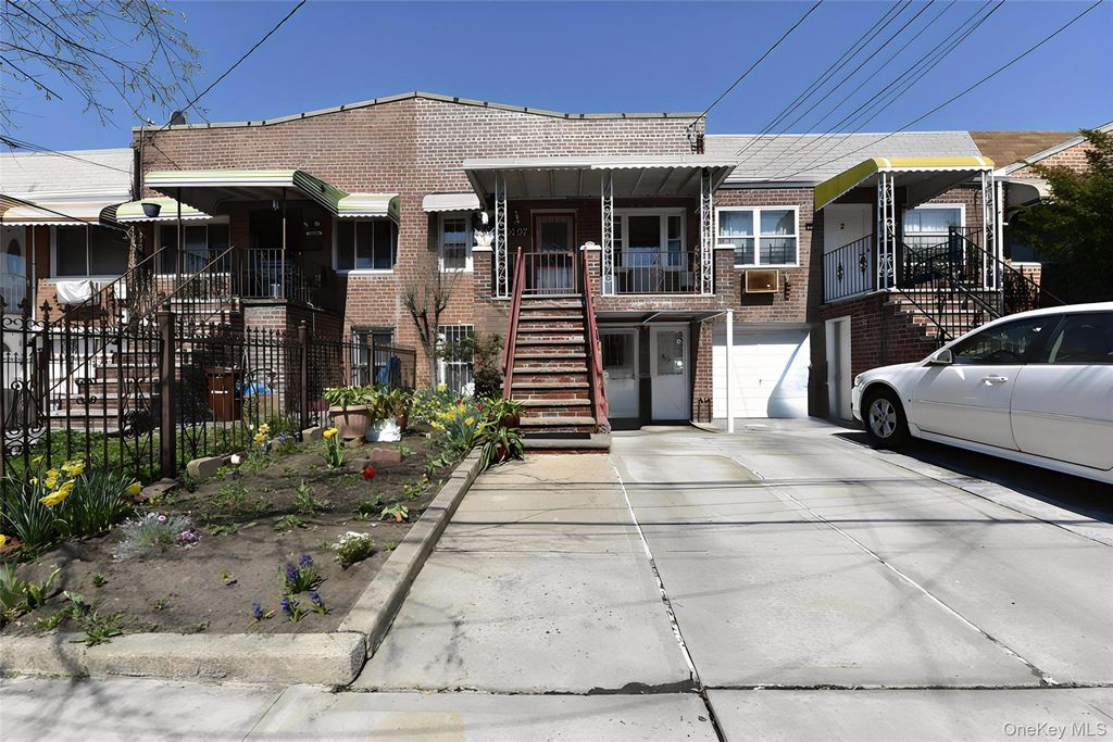 10107 Avenue L, Brooklyn, NY 11236