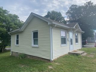 200 Bridgeway Ave, Old Hickory, TN 37138