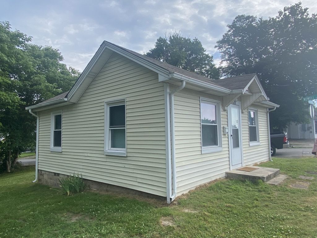 200 Bridgeway Ave, Old Hickory, TN 37138