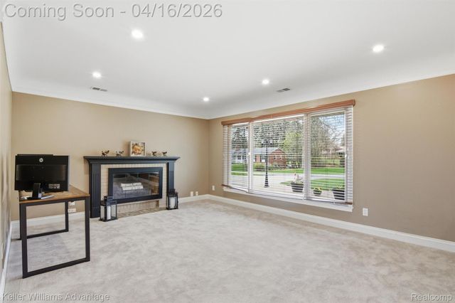 23632 Wesley Drive, Farmington, MI 48335