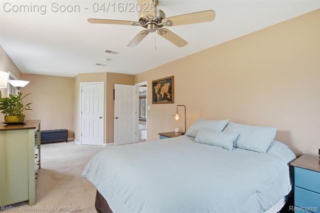 23632 Wesley Drive, Farmington, MI 48335