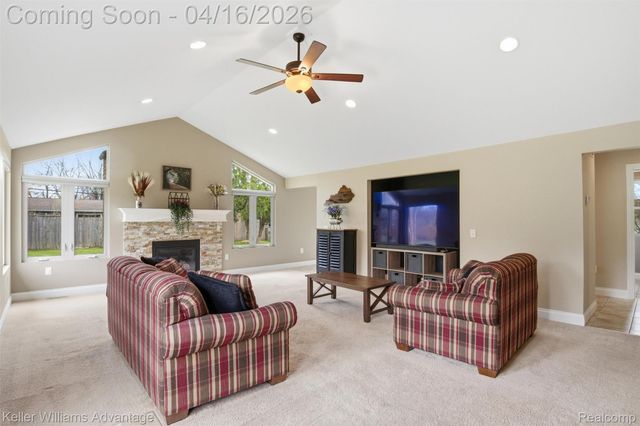 23632 Wesley Drive, Farmington, MI 48335