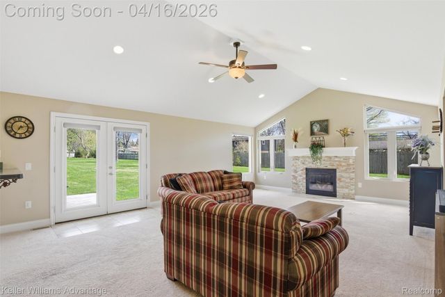 23632 Wesley Drive, Farmington, MI 48335