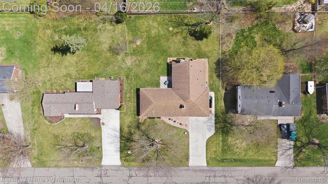 23632 Wesley Drive, Farmington, MI 48335