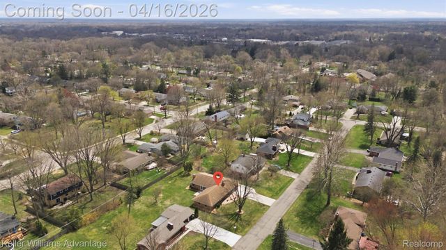 23632 Wesley Drive, Farmington, MI 48335