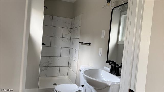 310 Broad Street, Wadsworth, OH 44281