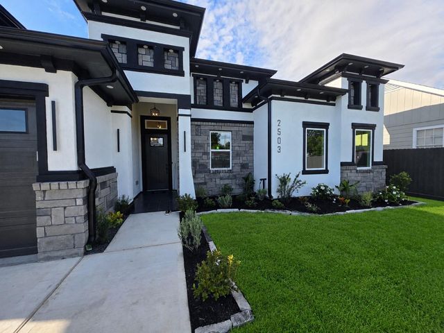 2503 North Avenue, Pasadena, TX 77506