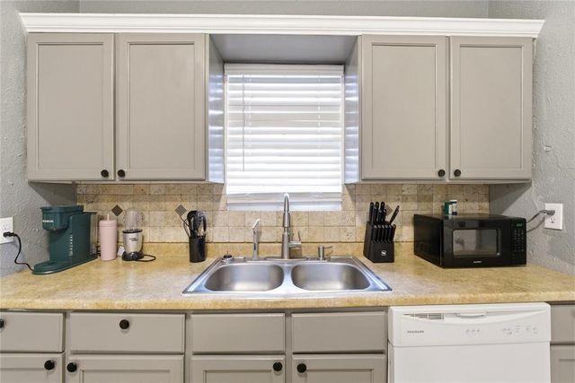 100 NW 20th Street, Oklahoma City, OK 73103