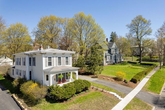 6 West Elizabeth Street, Skaneateles, NY 13152