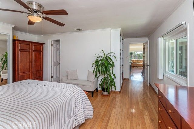 1030 E San Jose, Burbank, CA 91501