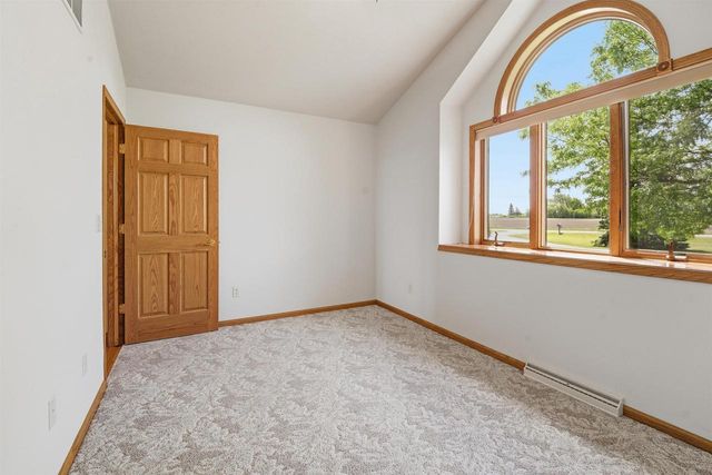 W2048 EVERGREEN DRIVE, Kaukauna, WI 54130