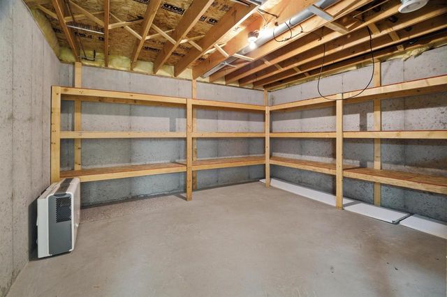 W2048 EVERGREEN DRIVE, Kaukauna, WI 54130