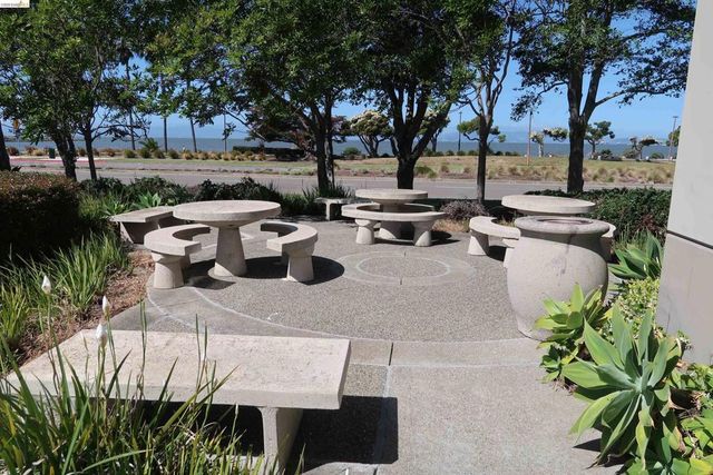 2229 Harbor Bay Pkwy, Alameda, CA 94502
