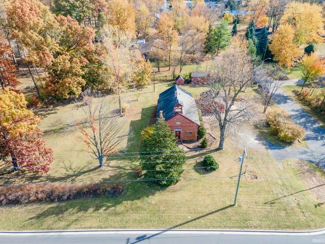 8126 Coldwater Road, Fort Wayne, IN 46825