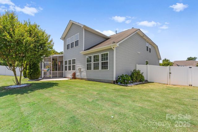 159 E Warfield Drive, Mooresville, NC 28115