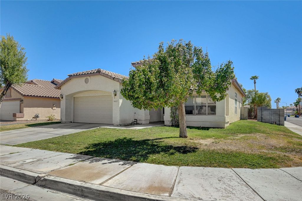 4435 Matinee Avenue, North Las Vegas, NV 89031 — photo 2