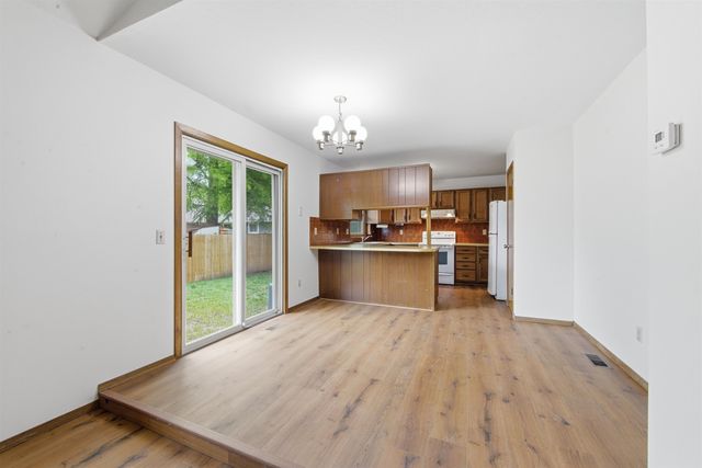 635 N Covington St, Wichita, KS 67212