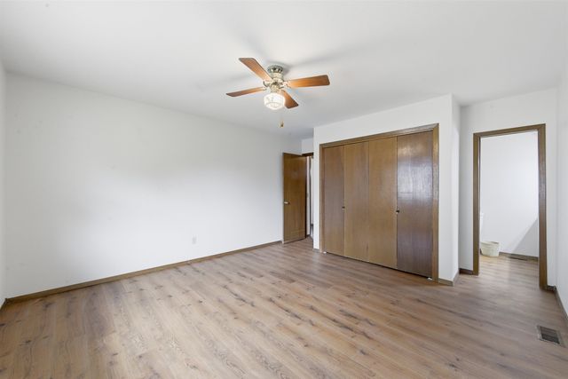 635 N Covington St, Wichita, KS 67212