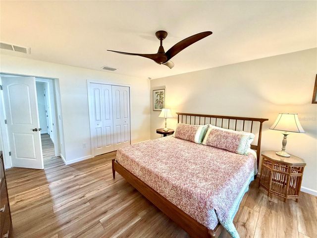 1304 NEW YORK AVENUE, Dunedin, FL 34698