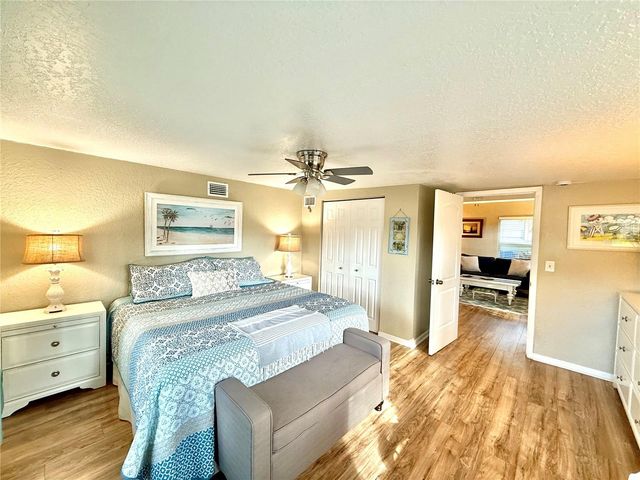 1304 NEW YORK AVENUE, Dunedin, FL 34698